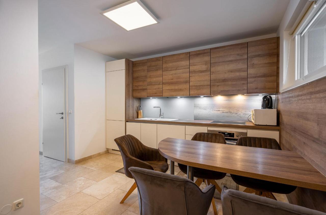 Donaufeld Living - Modernes Und Helles Apartment Wien Exteriör bild