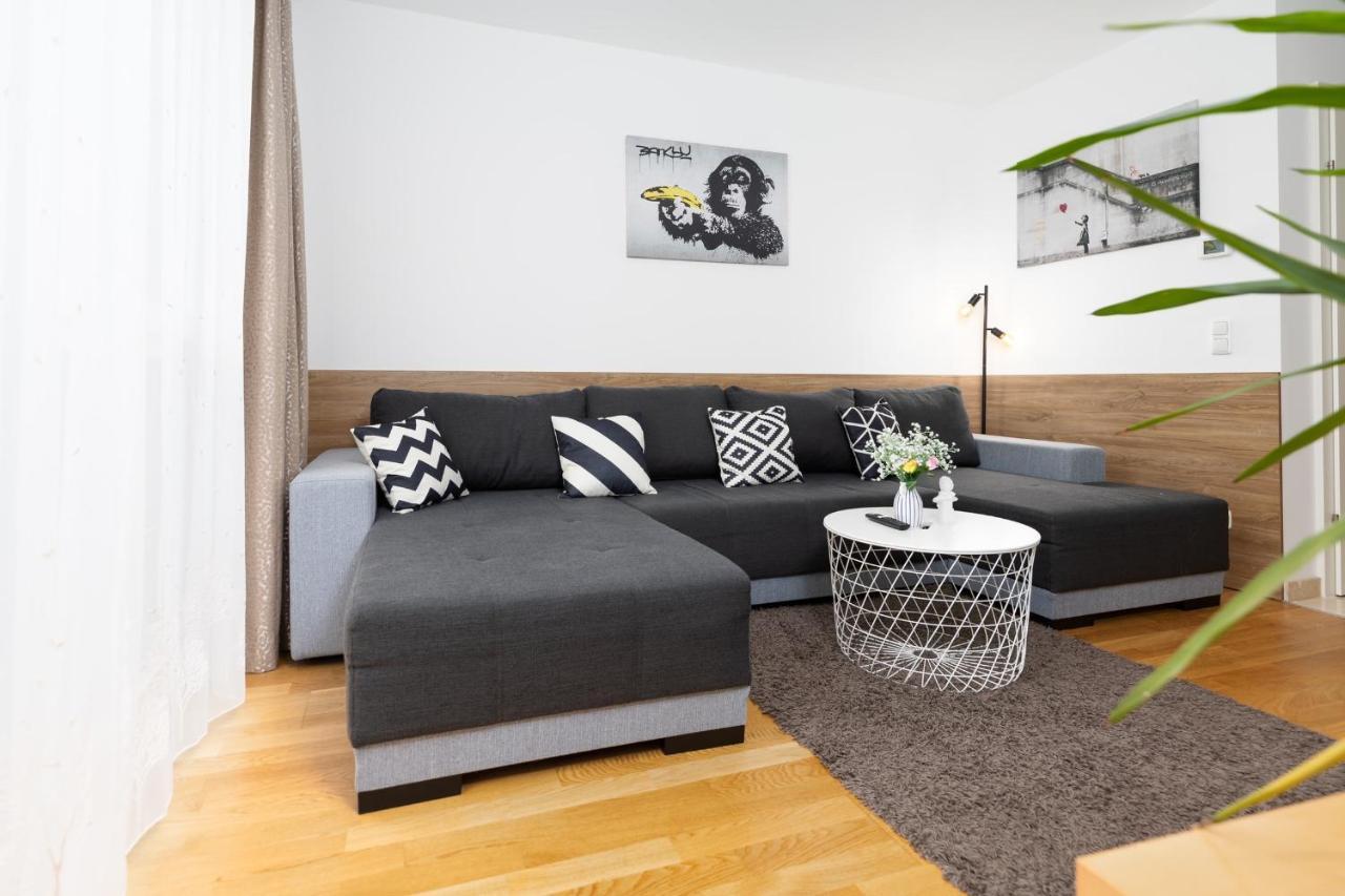 Donaufeld Living - Modernes Und Helles Apartment Wien Exteriör bild