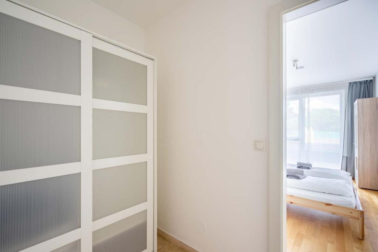 Donaufeld Living - Modernes Und Helles Apartment Wien Exteriör bild