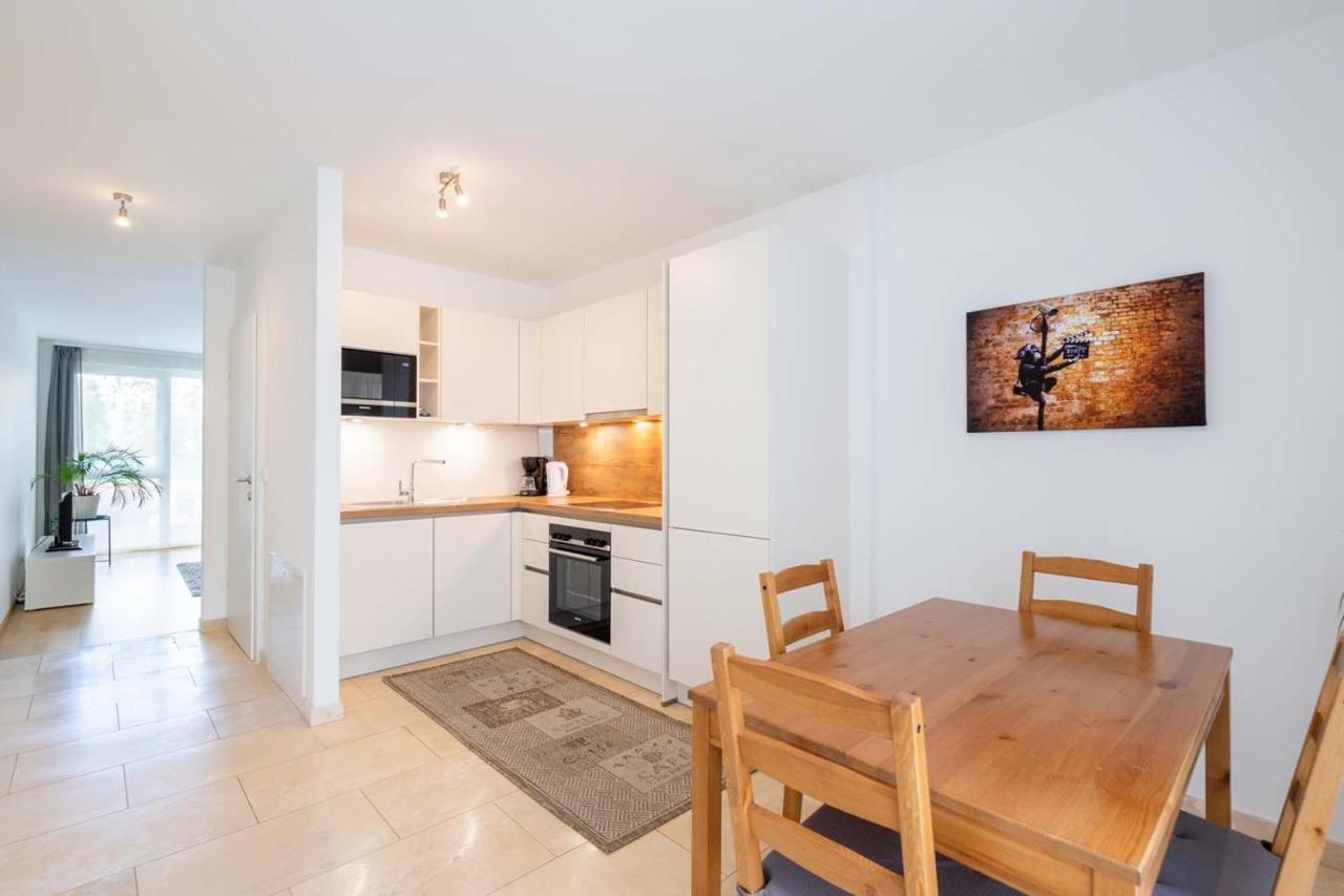 Donaufeld Living - Modernes Und Helles Apartment Wien Exteriör bild