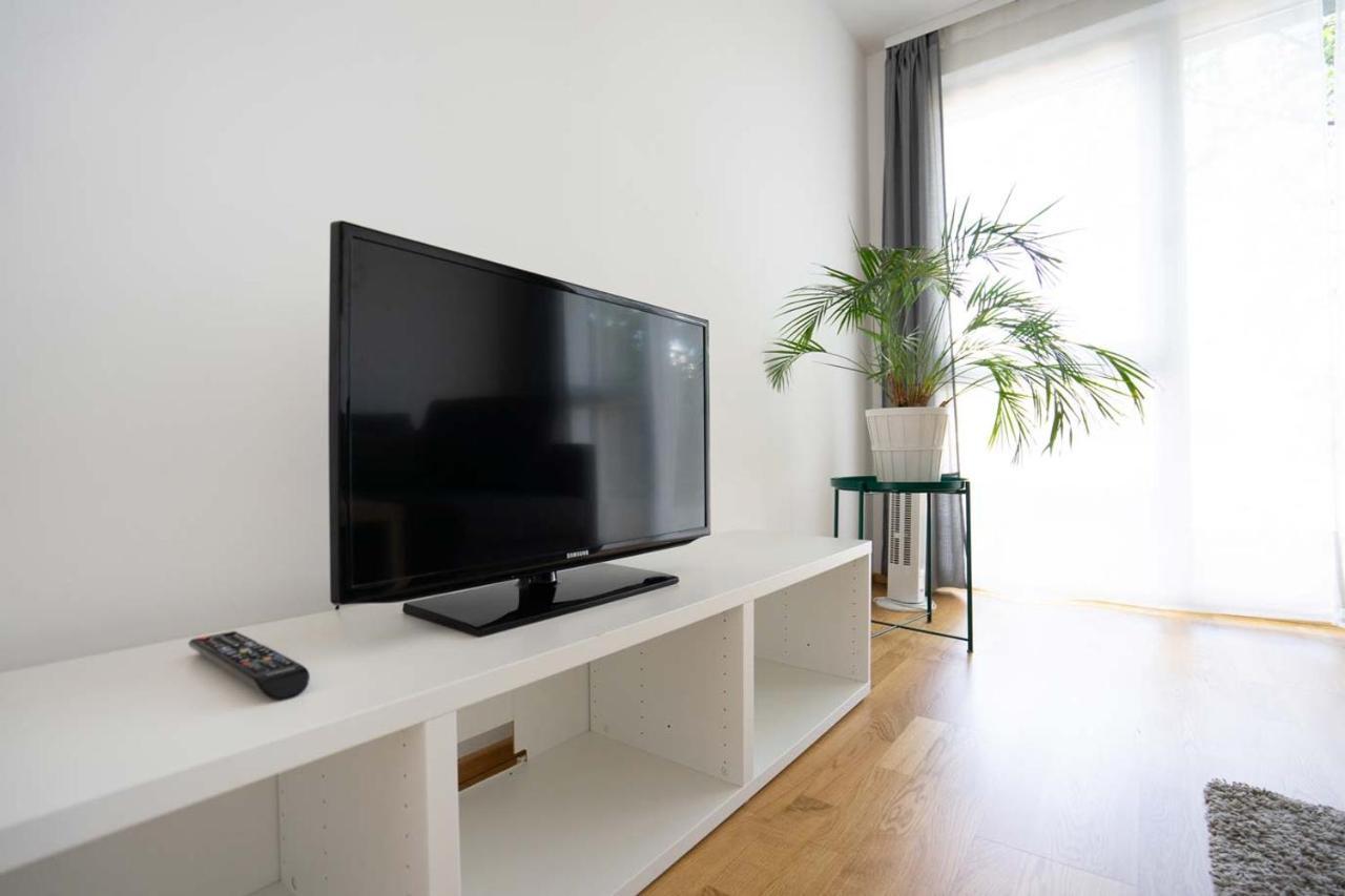 Donaufeld Living - Modernes Und Helles Apartment Wien Exteriör bild